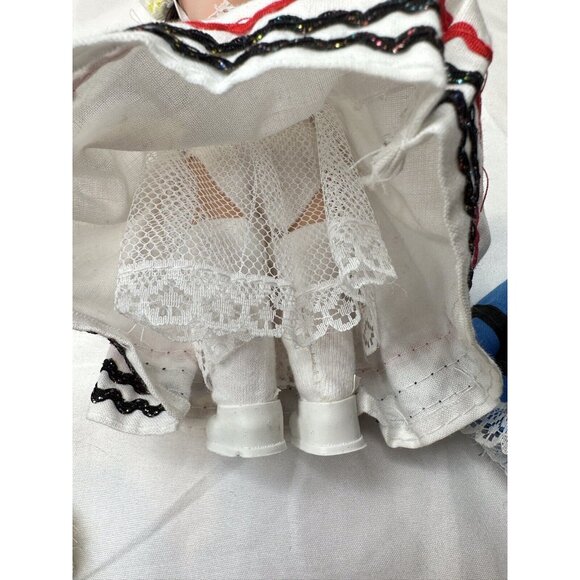 Dolls Around the World Native Costumes France Italy Poland Germany Holland Gifts - Picture 12 of 15